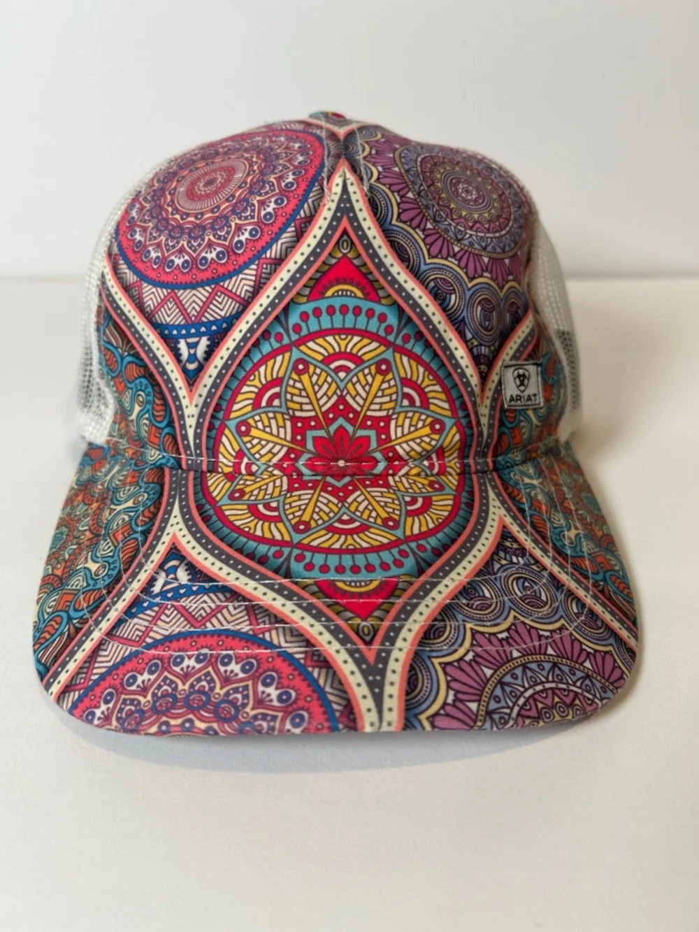 Ariat Multicolor Mandala Mesh Cap with Cream Back /women’s trucker hat - Picture 14 of 14
